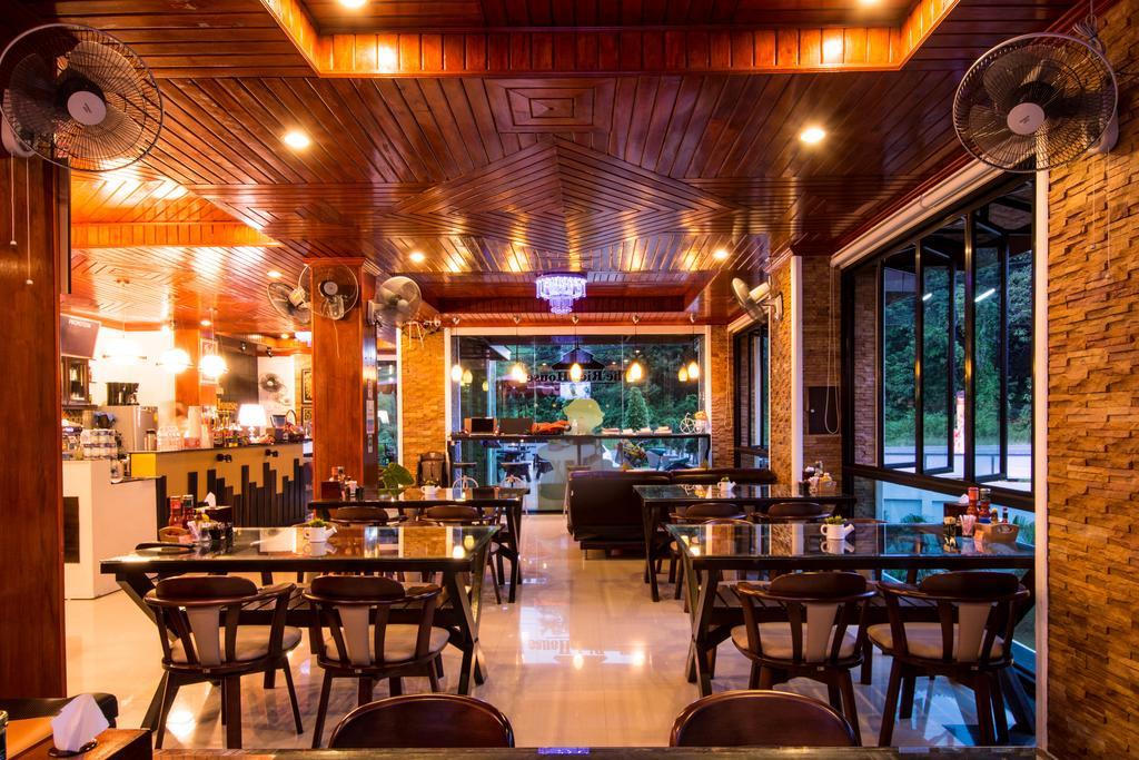 Hotel The Rich House Ao Nang Exterior foto